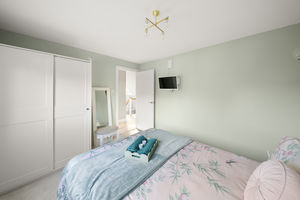 Photo 6- click for photo gallery